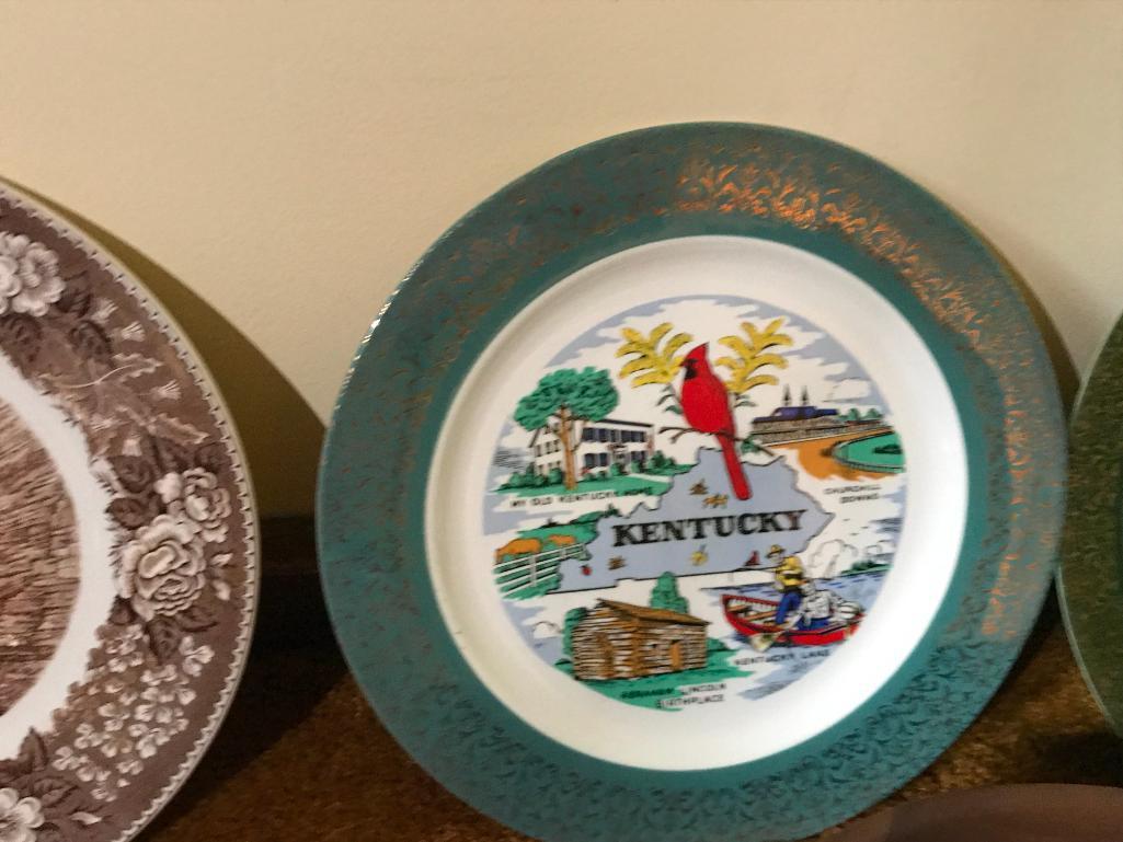 COLLECTOR PLATES AND OTHER ITEMS