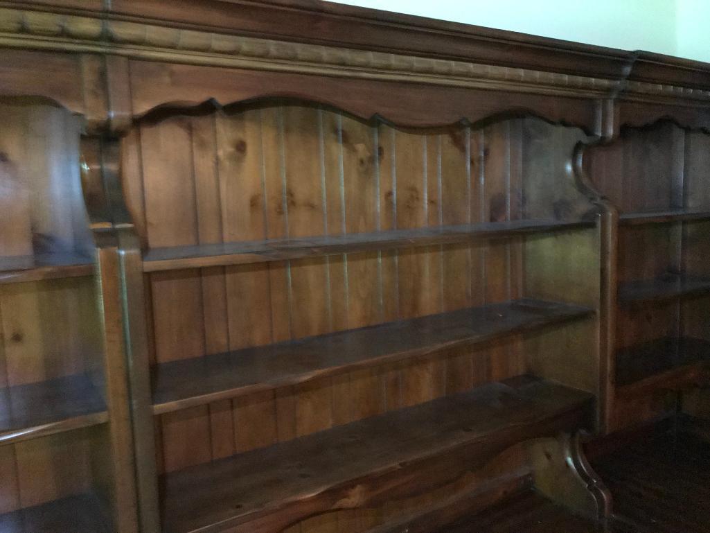 THOMASVILLE PINE BEDROOM DESK FURNITURE AND TWIN BED