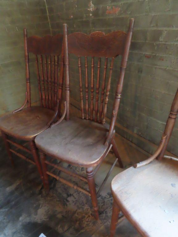 lot of three antique oak dining room chairs