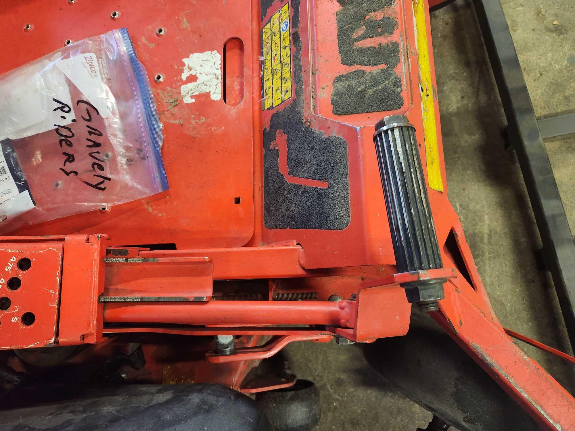 Gravely commercial 44 inch zero turn mower model number 991160