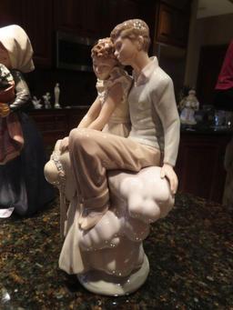 Lladro couple figurine