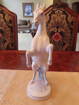 Goebel horse figurine number 2072