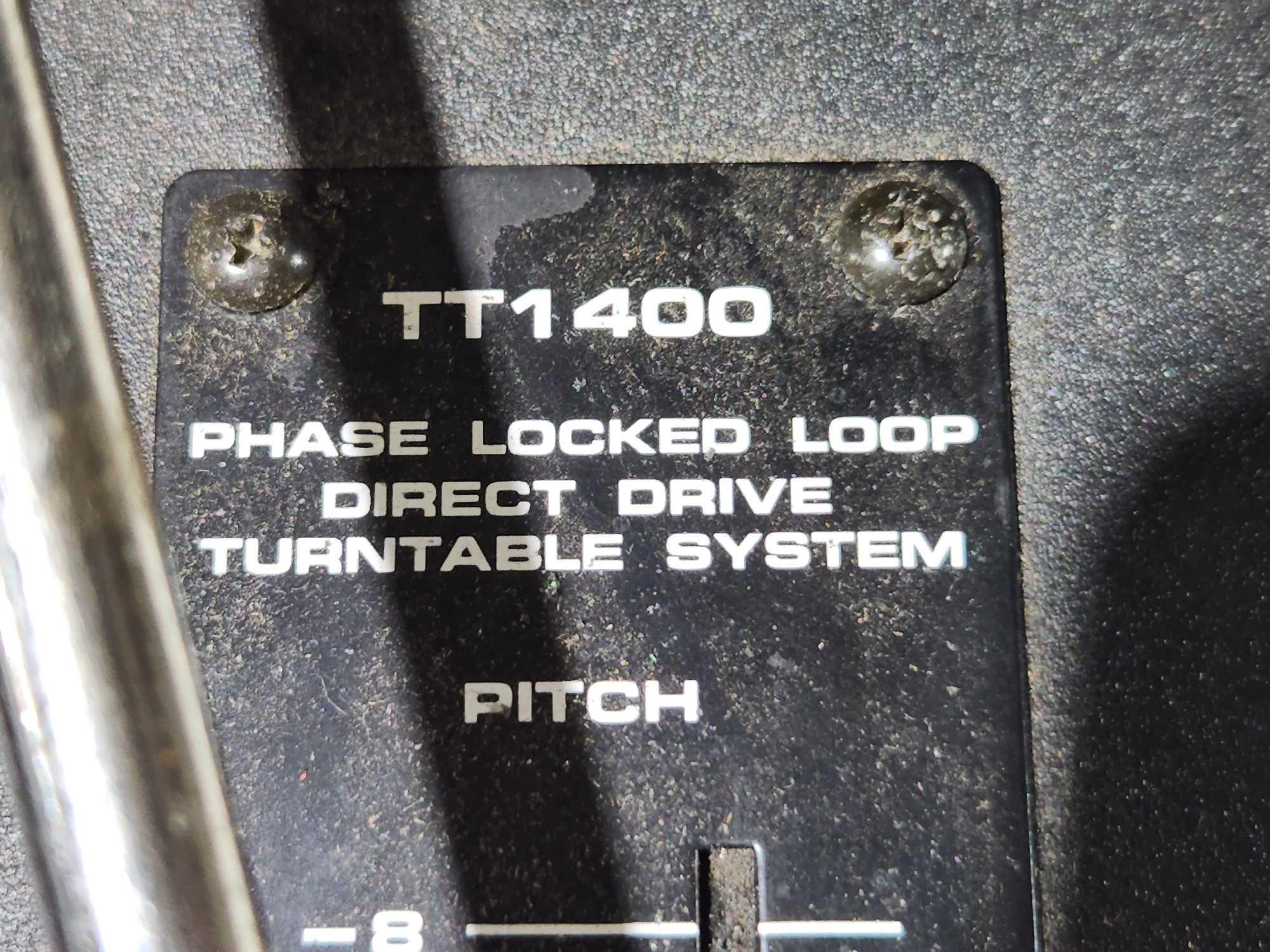 Numark model TT1400 turntable with case