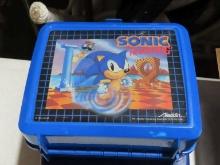 Sonic the Hedgehog and Teenage Mutant Ninja Turtle lunch boxes. No thermoses