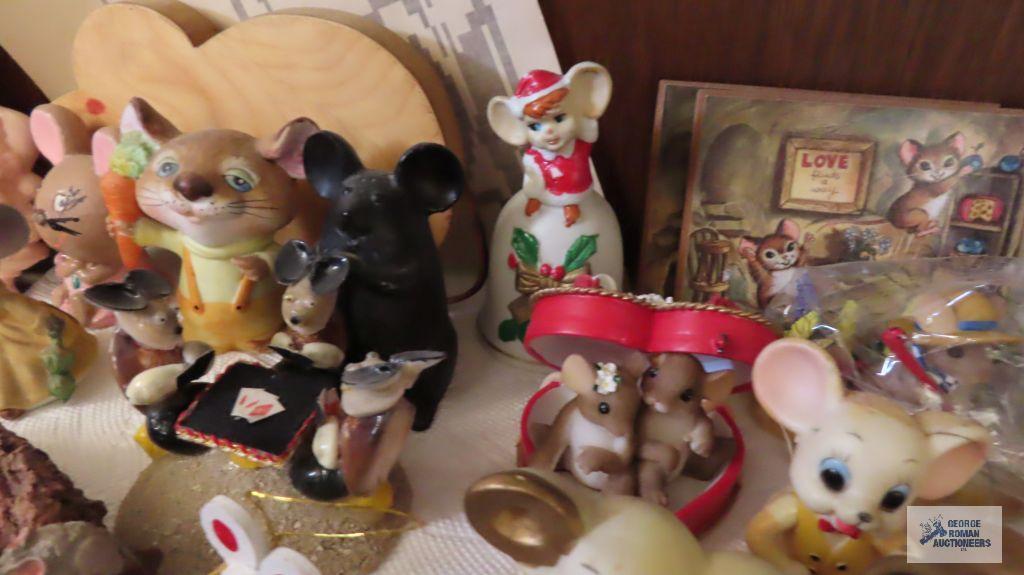 assorted mice figurines