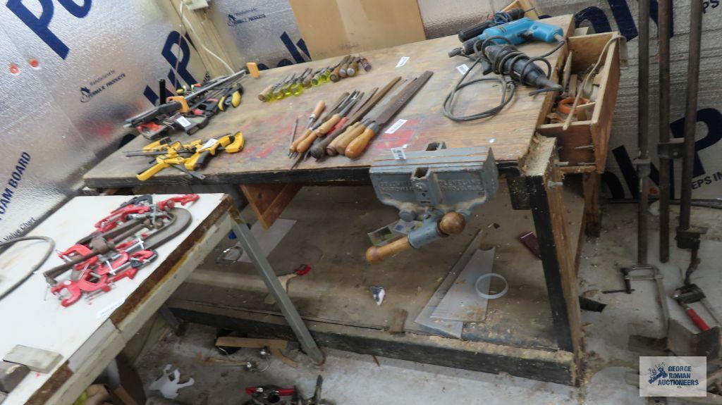 lot of two benches with Colombian woodworking vise