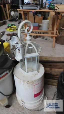 Craftsman wet dry vac, outdoor lamp and etc