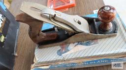 number four 9-3/4 inch wood plane