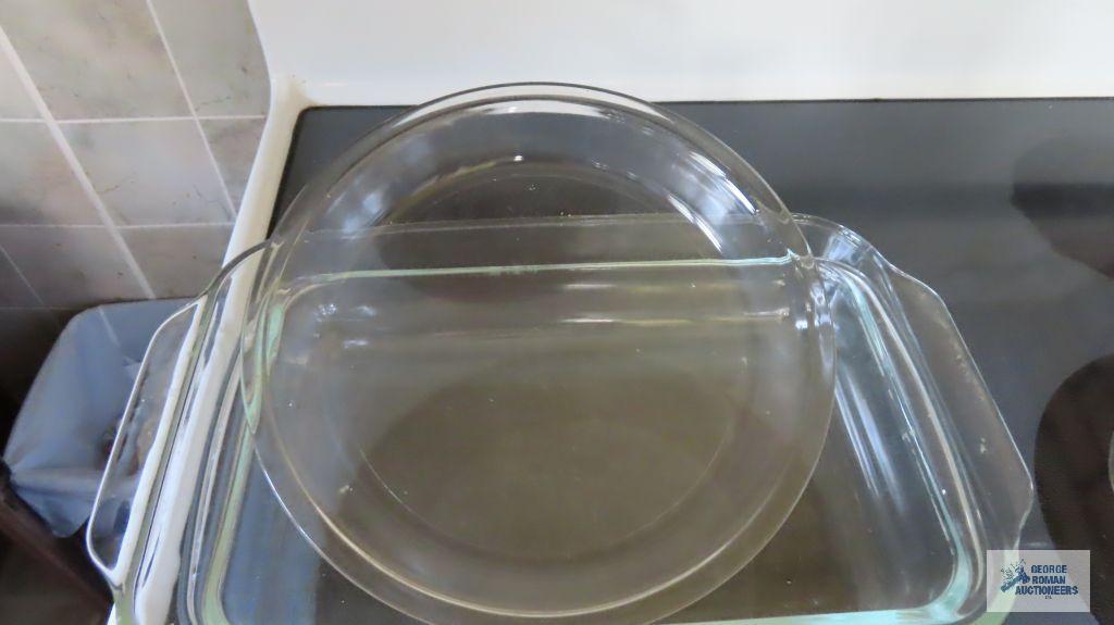 Pyrex baking dishes and Fire King measuring cup