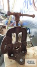 Reed Manufacturing Company pipe vise. Bring tools for removal.