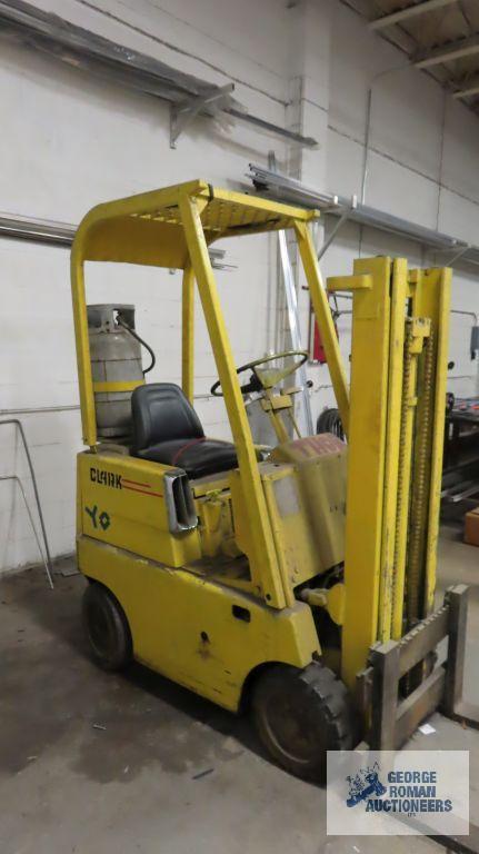 Clark model C20 forklift. 2,000 lb capacity. Serial number C20OB-638-2147. Working unit per seller..