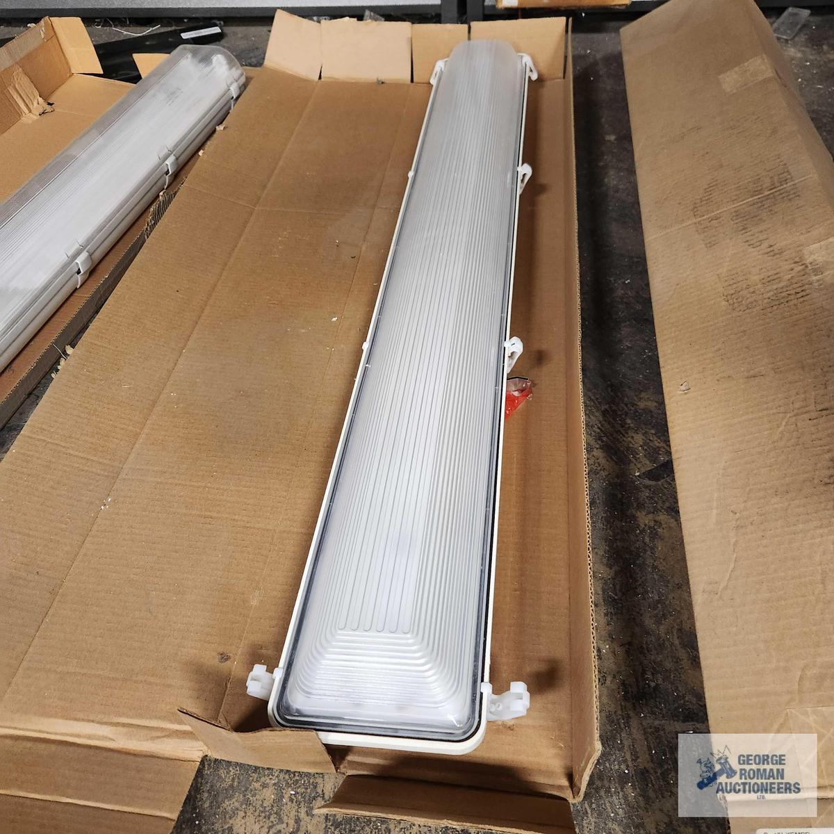 4 ft LED light fixture