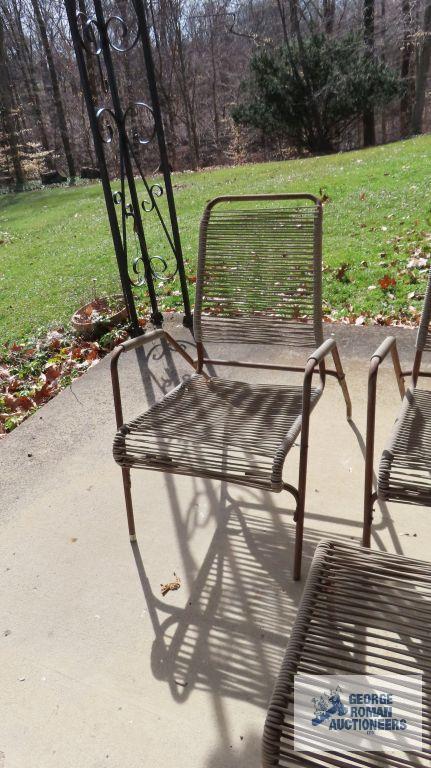 Lot of outdoor furniture