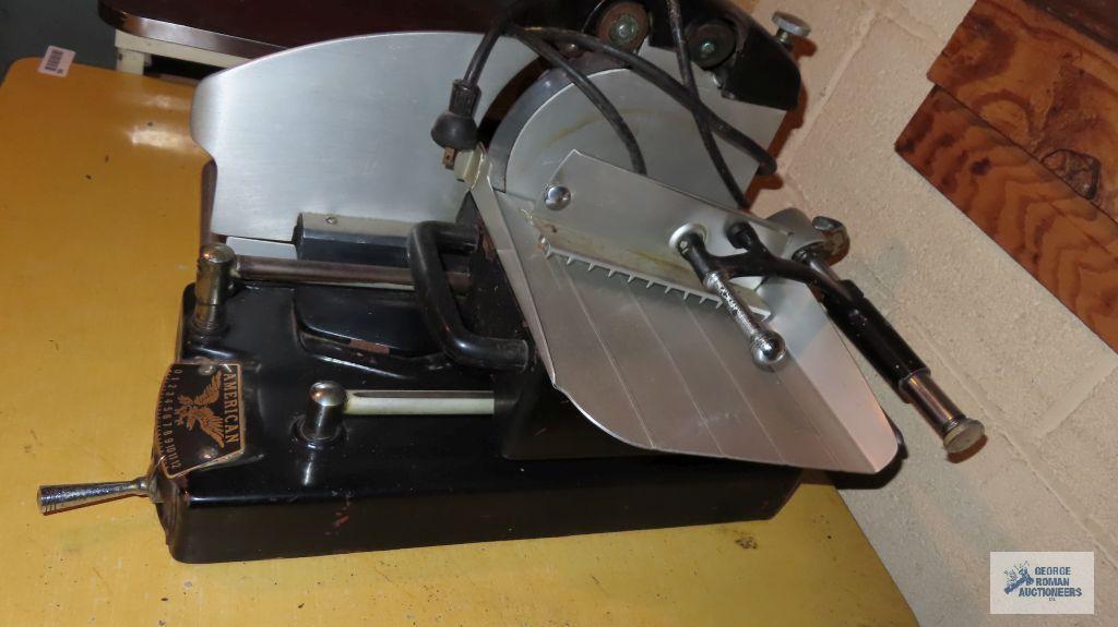 Vintage American Slicing Machine Co. food slicer