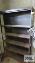 Metal adjustable shelving