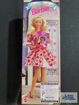 1995 Valentine Sweetheart Barbie special edition with box