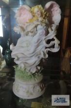 Seraphim Classics angel music box