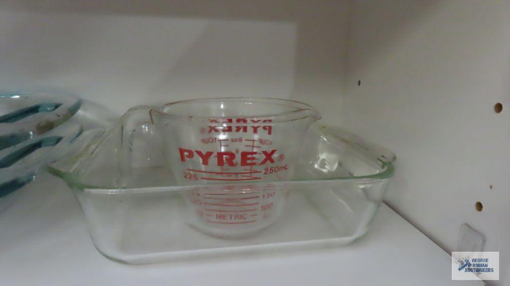 Pyrex measuring cup and glass cookware