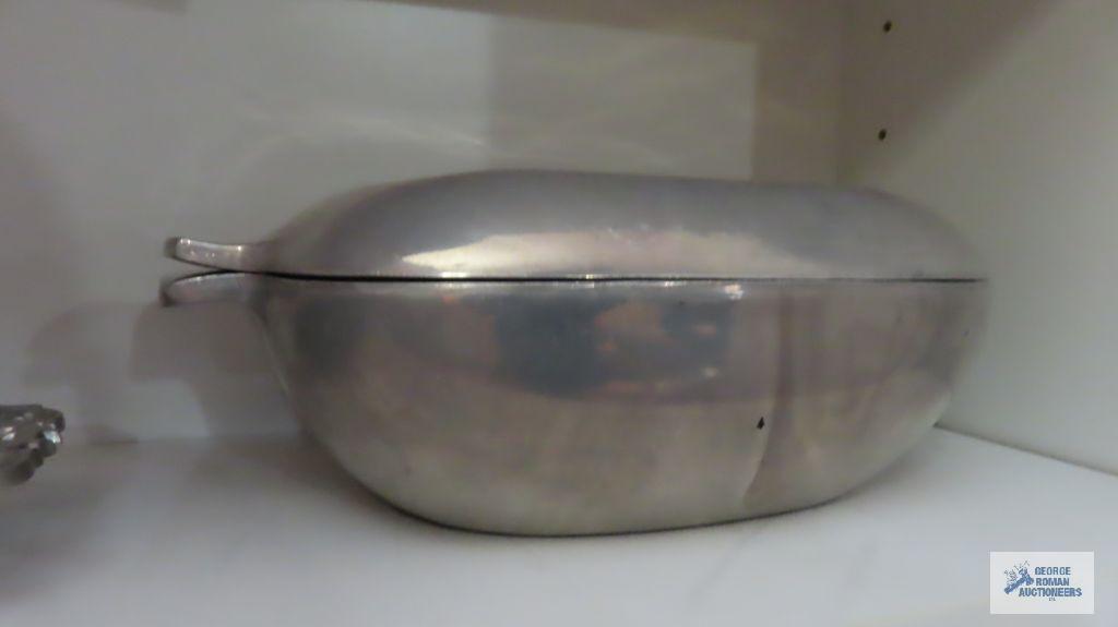 Nambe 16 roaster and decorative bowl