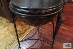 Metal base drum table