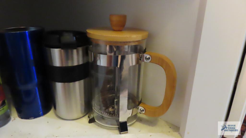 Small kitchen appliances, travel mugs, etc