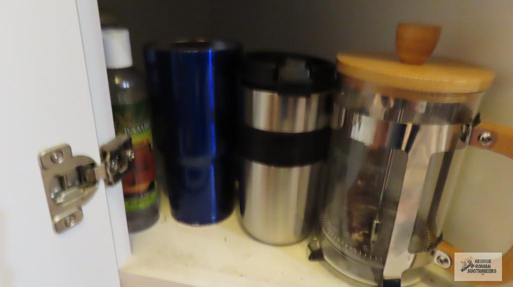 Small kitchen appliances, travel mugs, etc