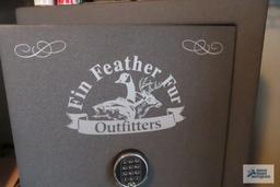 Liberty Fin Feather Fur Outfitters safe, model D-23, approximately 500 lb....Buyer must hire qualifi