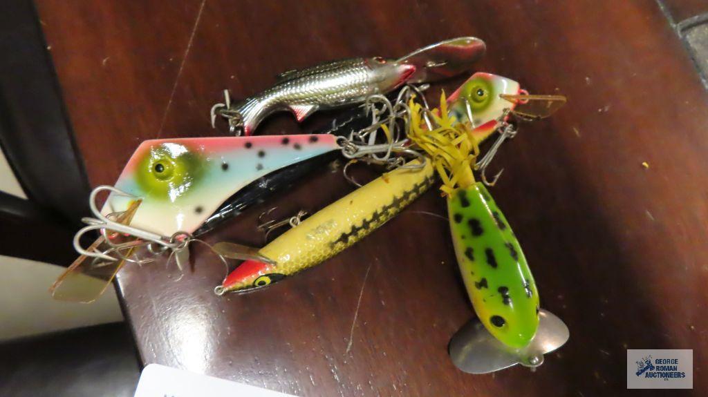 Fishing lures