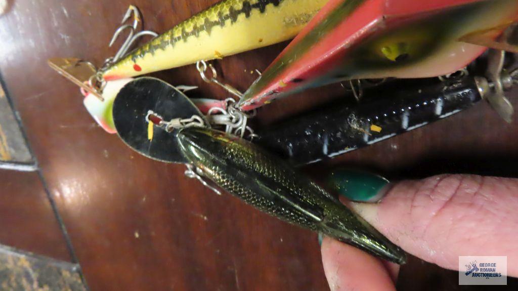 Fishing lures