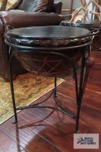 Metal base drum table