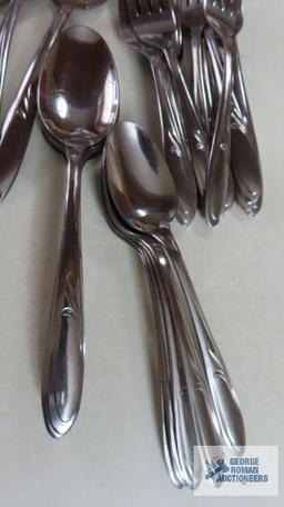 Stainless flatware