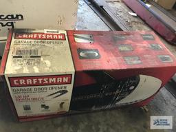 CRAFTSMAN GARAGE DOOR OPENER, 1/2 HP