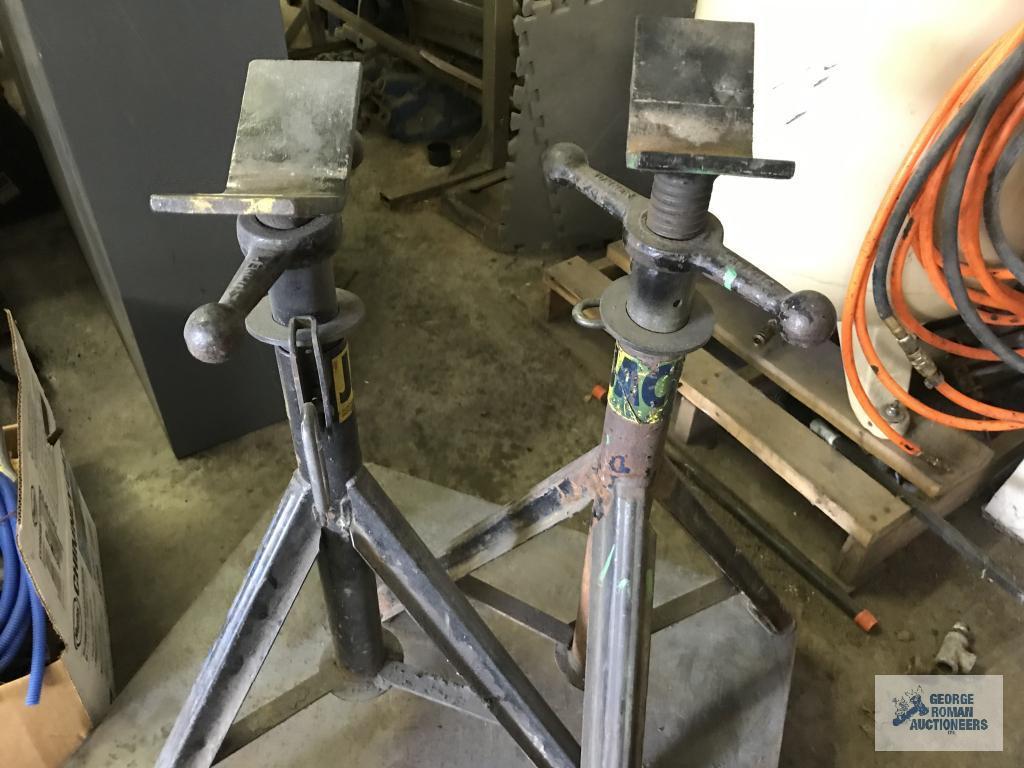 (2) JACK STANDS ON CART, ONE IS WELDED ON