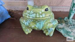 outdoor frog decorations