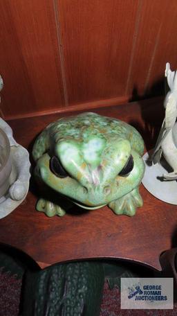 assorted frog figurines