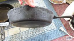 cast iron skillet,...10.5 inch