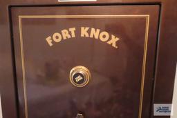 Fort Knox gun safe, model 2M83, 5 ft tall, 25 inches deep, 30 inches wide