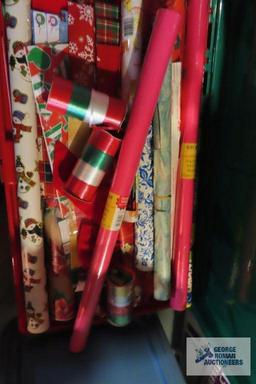 Tote of wrapping paper