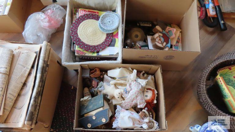 Noah's Ark music box, figurines, giraffe, decorative bird, pens, paper,...and magazines