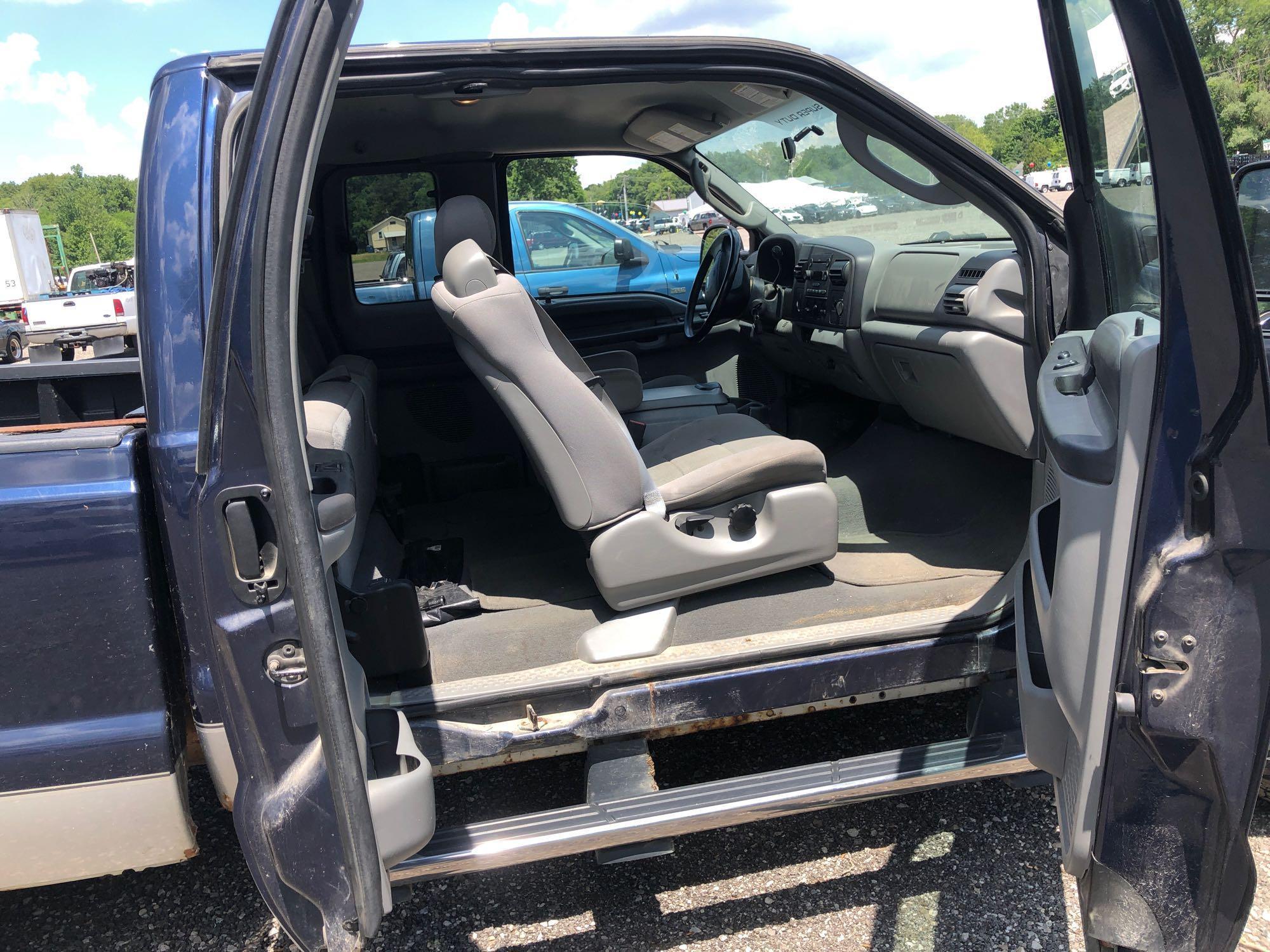 2005 Ford F-250 XLT Super Duty 4x4