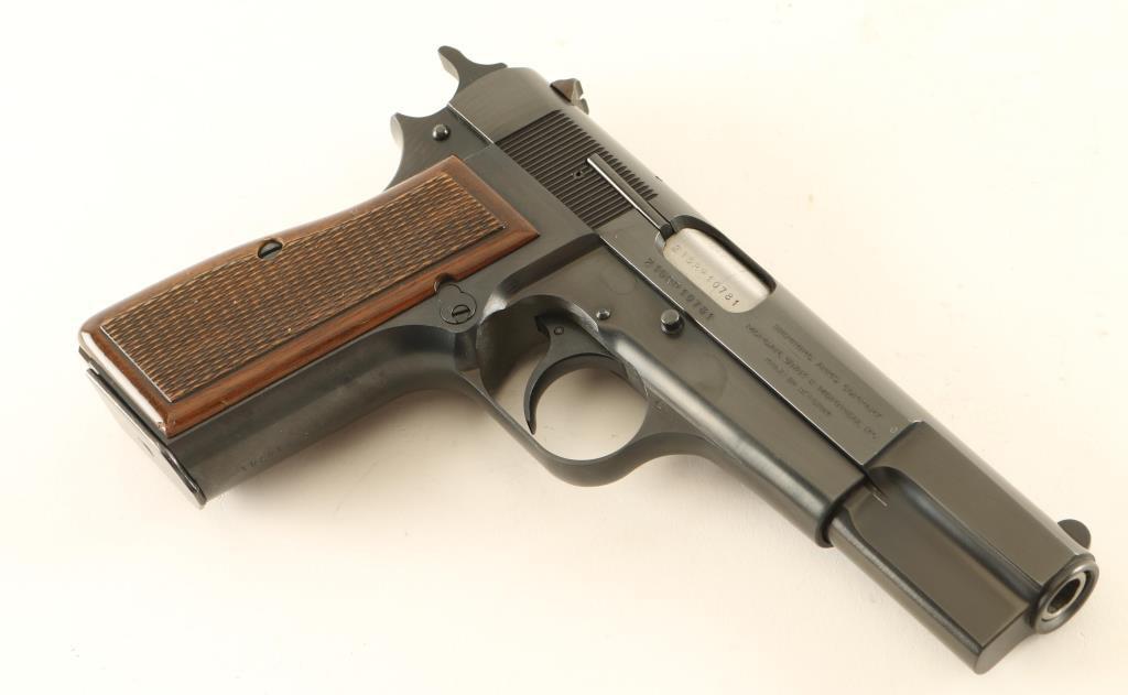 Browning Hi-Power 9mm SN: 215RP10781