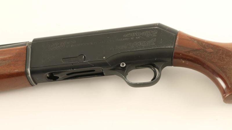 Beretta AL 390 12 Ga SN: V68874E