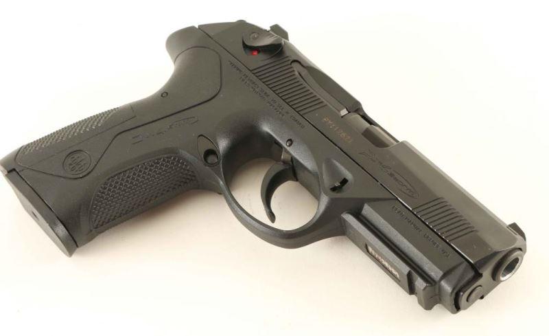 Beretta Px4 Storm .40 S&W SN: PY112621