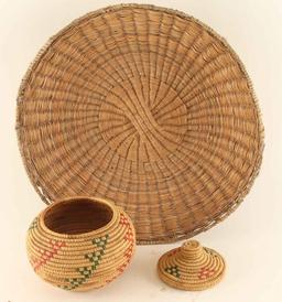 Lot of 2 Baskets