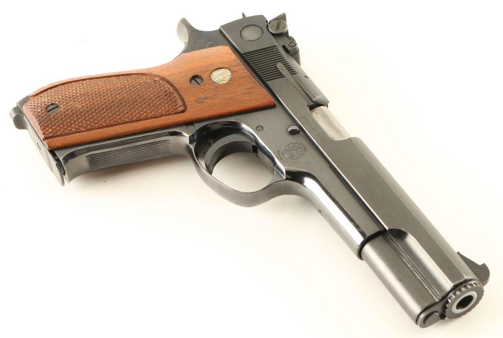 Smith & Wesson 52-2 .38 Spl SN: A192542