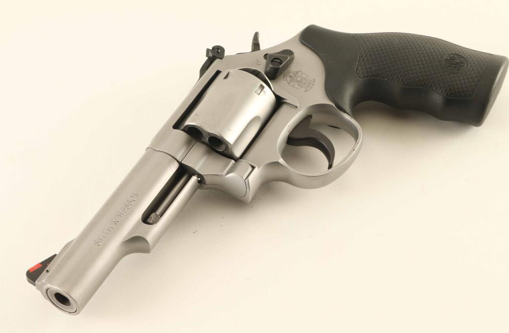 Smith & Wesson 66-8 .357 Mag SN: CZR6568