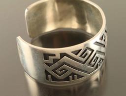 Beautiful Hopi Cuff