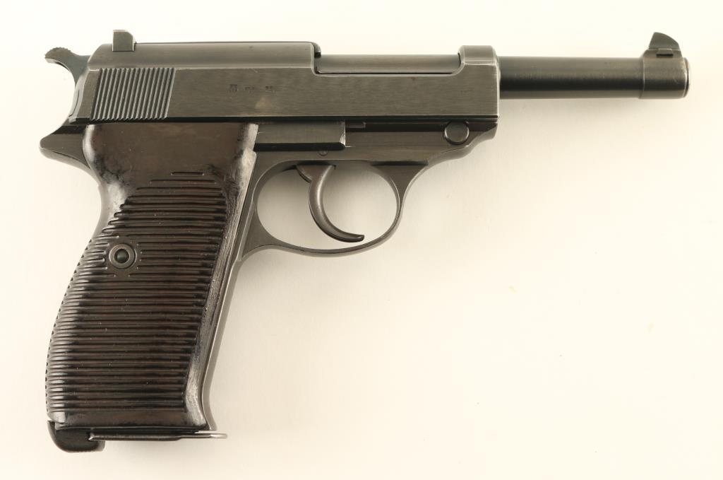 Walther P.38 'ac42' 9mm SN: 1430d