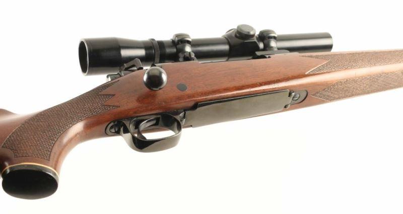 Winchester Model 70 270 Win SN: 909747