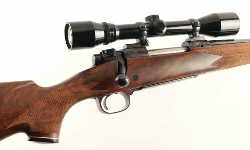 Winchester Model 70 7mm Mag SN: G1332143